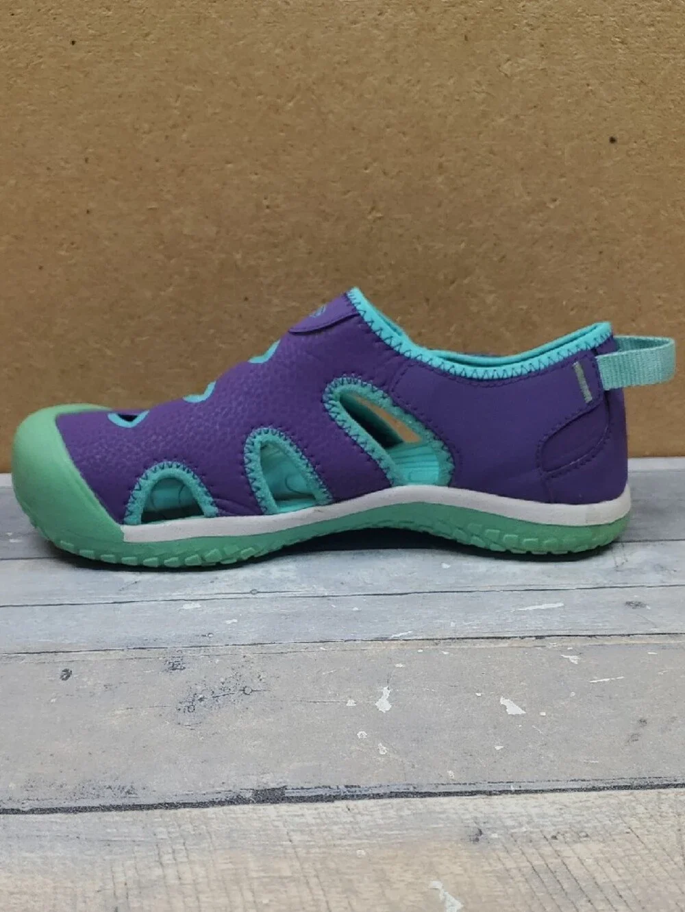 Keen stingray low